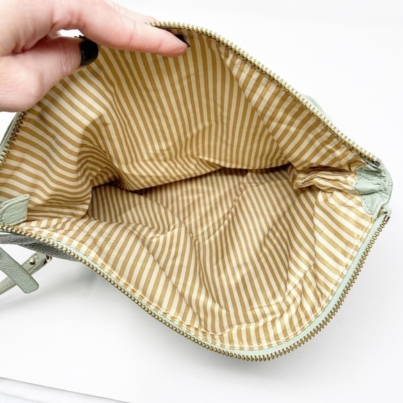 KATE SPADE New York | Cobble Hill Clark Crossbody - Picture 7 of 12